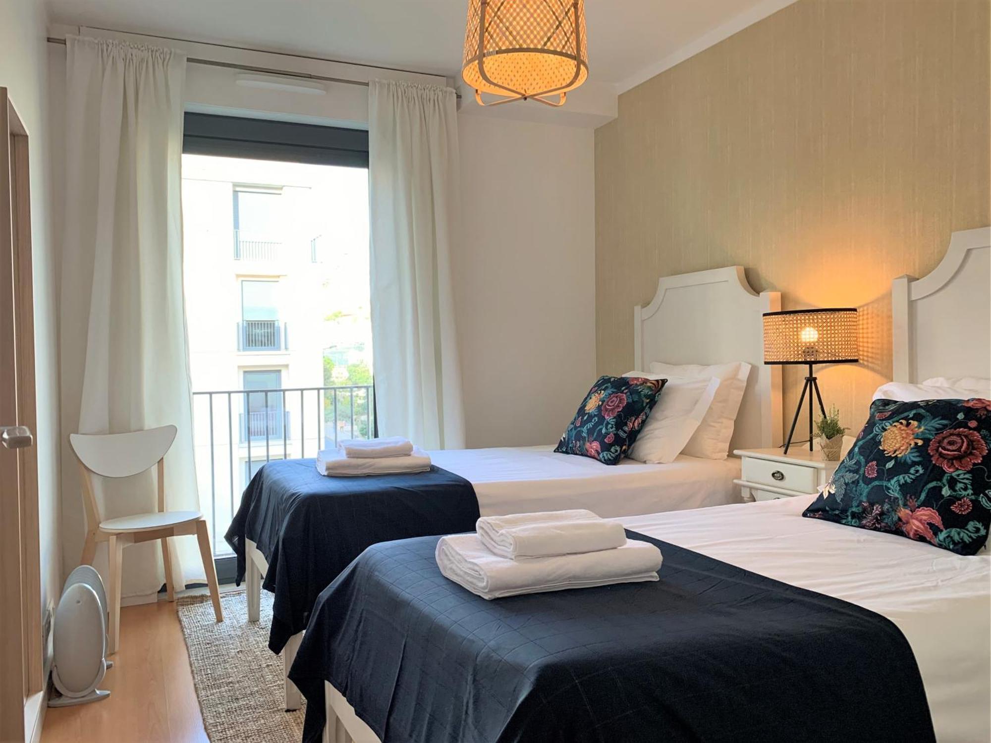 Apartment Mm3 Very Central Baixa-Rossio! Castle View And Free Parking! *